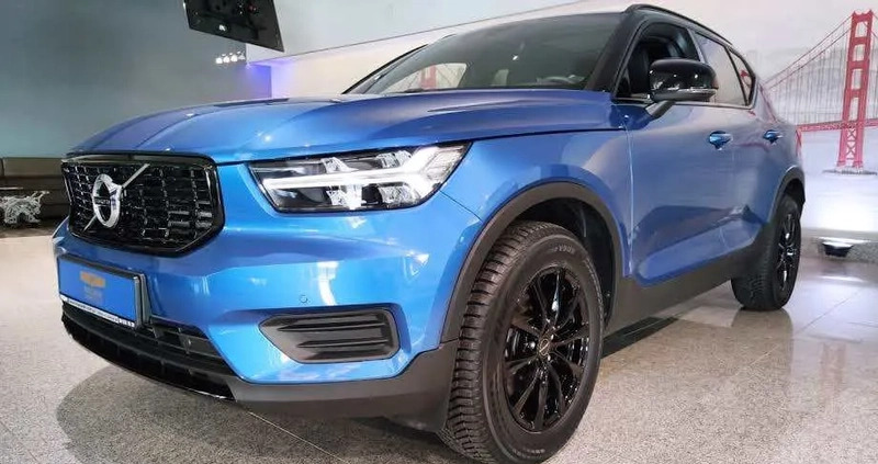 Volvo XC 40 cena 144600 przebieg: 92860, rok produkcji 2020 z Krzyż Wielkopolski małe 466